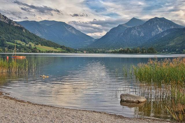 Der Schliersee ist einer der schönsten Badeseen bei München.